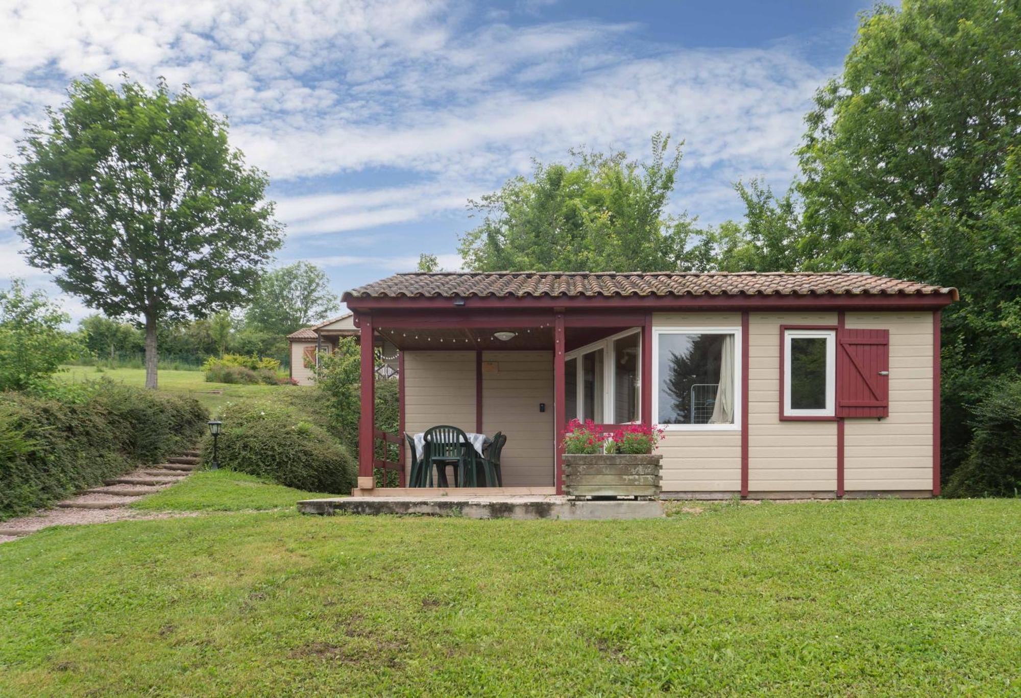 Camping Le Mont Libre - Cottage & Espace Nature - 가나 외부 사진